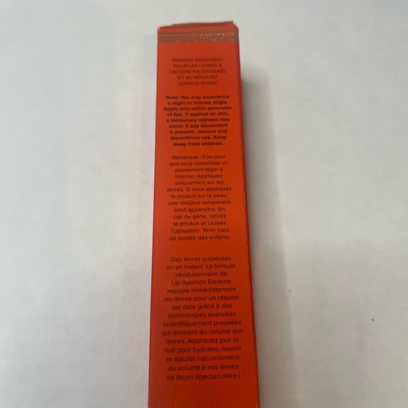 Too Faced Lip Injection Extreme - Picture 6 of 9